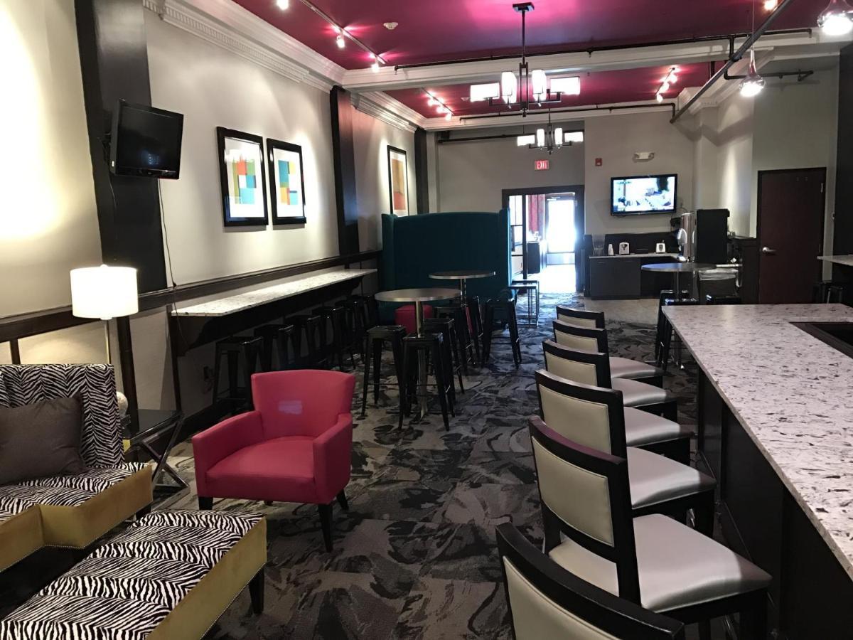 The Parker Inn Schenectady Exterior photo