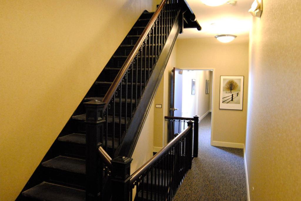 The Parker Inn Schenectady Exterior photo