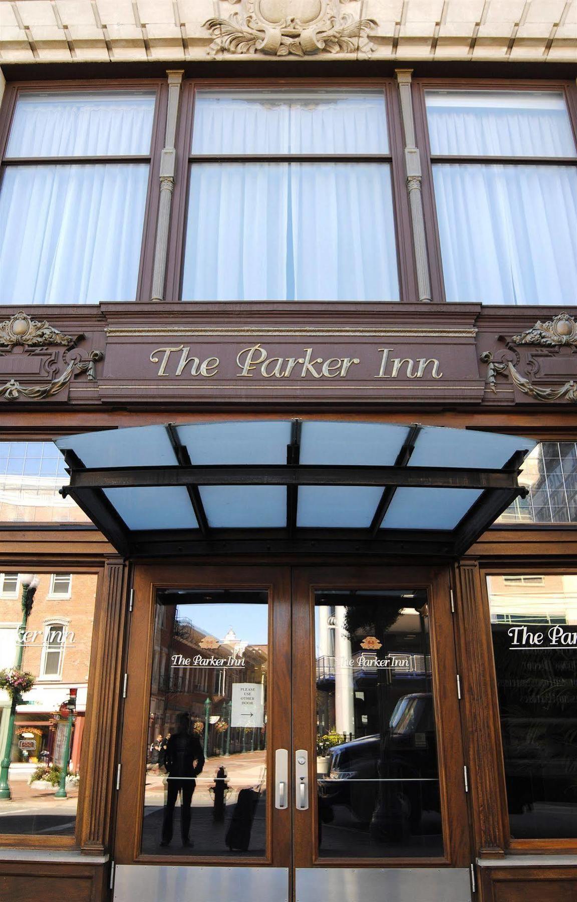 The Parker Inn Schenectady Exterior photo
